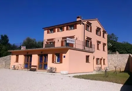 Guest house Barbara With Pool