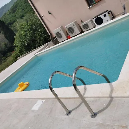 Barbara With Pool *